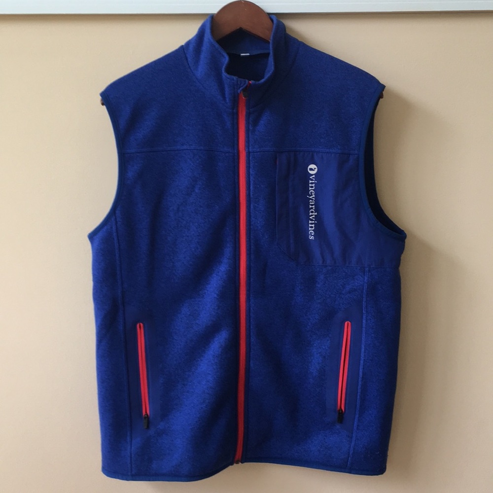 Like-new Vineyard Vines fleece vest